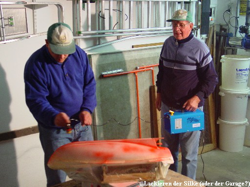 ...Lackieren der Silke (oder der Garage?) ...Lackieren der Silke (oder der Garage?)